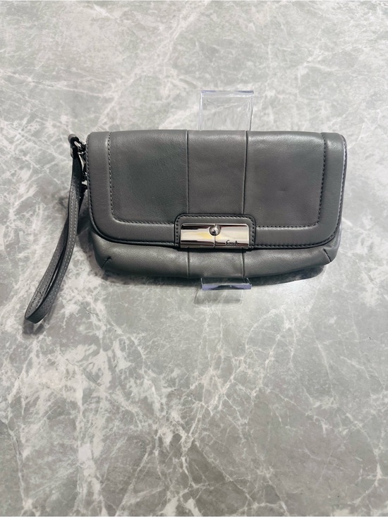 Coach Handbags - Coach Kristin GRAY Leather Wristlet Clutch Bag Charm & Leather Strap Satin Lined